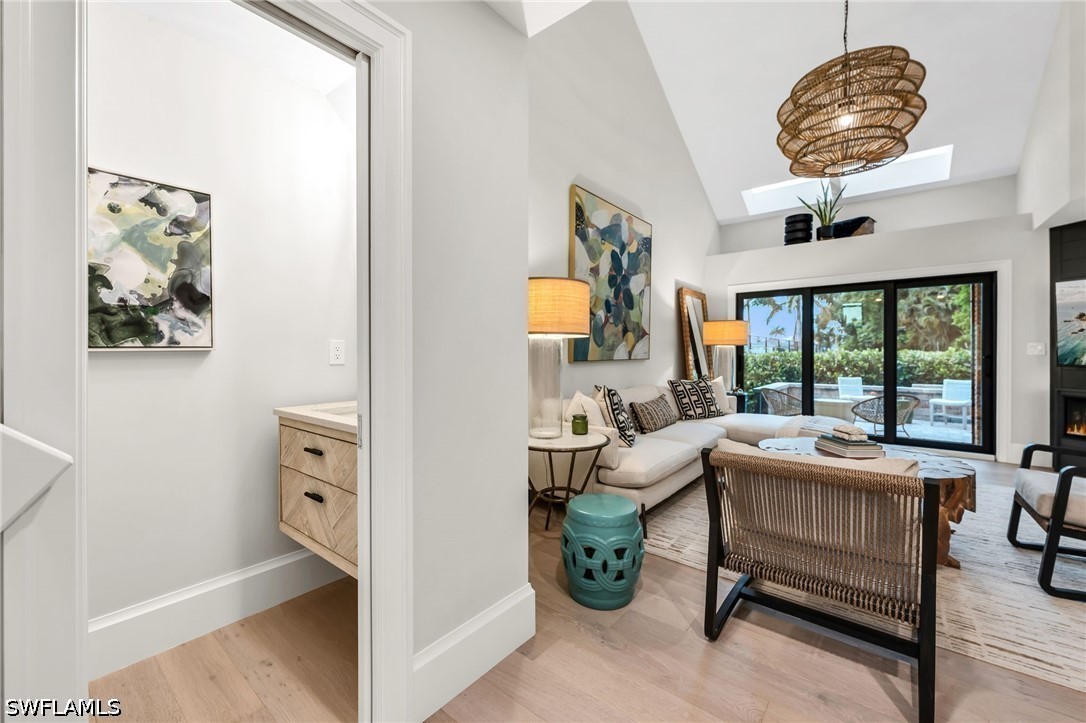 2 Bed Attached for Sale in Naples, FL, $1,600,000 — photo 9