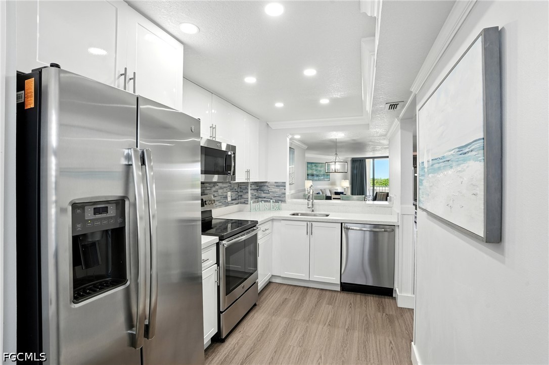 2 Bed Waterfront Home for Sale in Marco Island, FL, $519,000 — photo 9