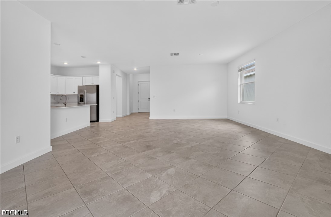 3 Bed SingleFamilyResidence for Sale in Ibis Landing, FL — photo 9