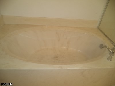 3 Bed Townhouse for Sale in Bella Vida, FL, $2,100 — photo 9
