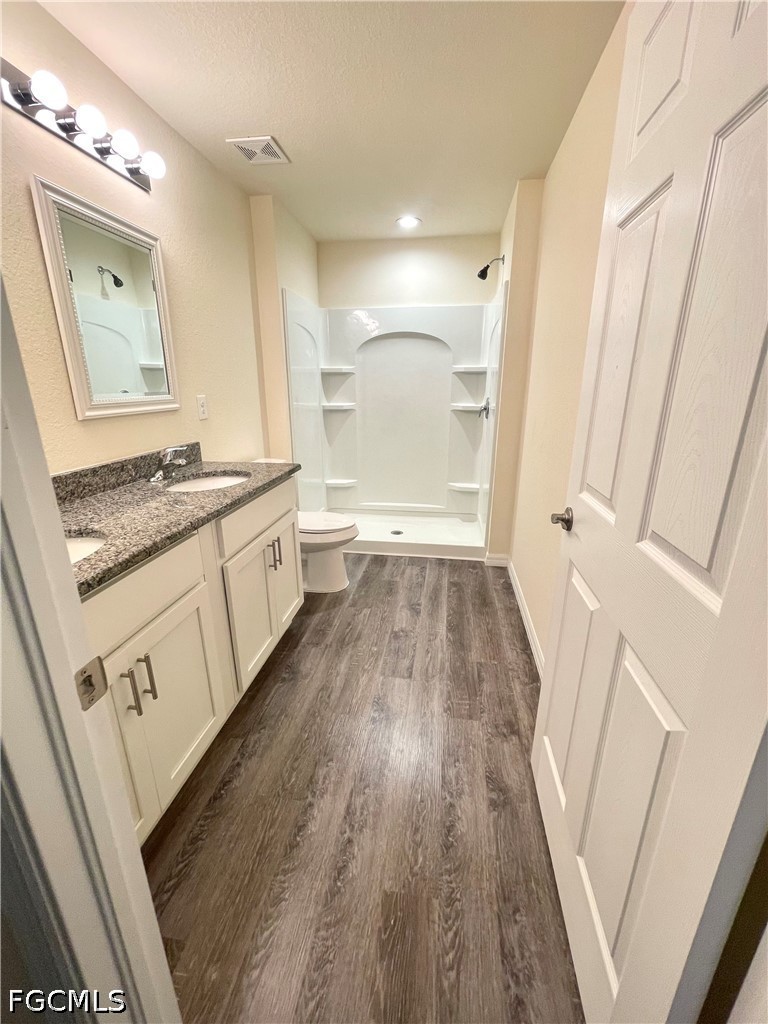 3 Bed Pool Home for Sale in Labelle, FL, $285,000 — photo 9