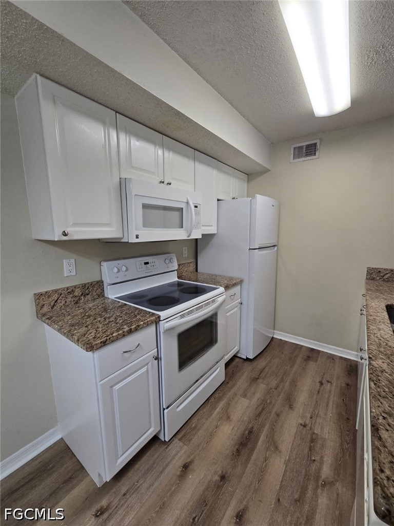 3 Bed Condominium for Sale in Venetian Palms, FL — photo 9