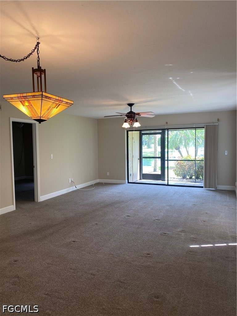2 Bed Waterfront Home for Sale in Yachtsmans Cove, FL — photo 9