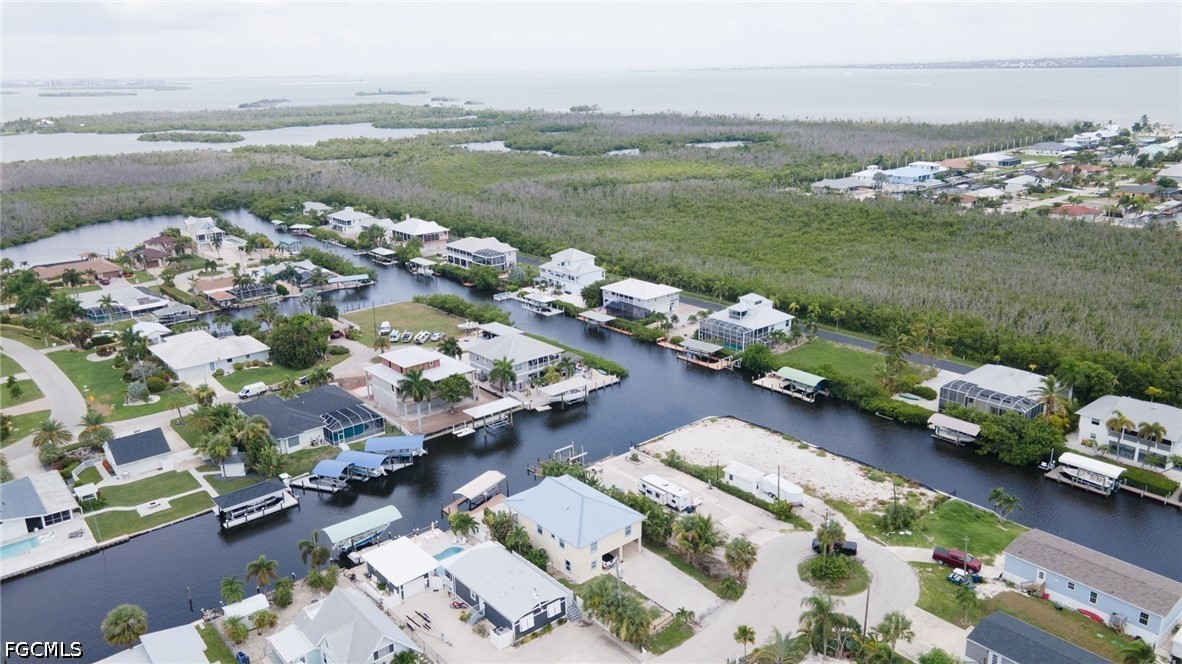 Waterfront Home for Sale in St James City, FL, $225,000 — photo 9