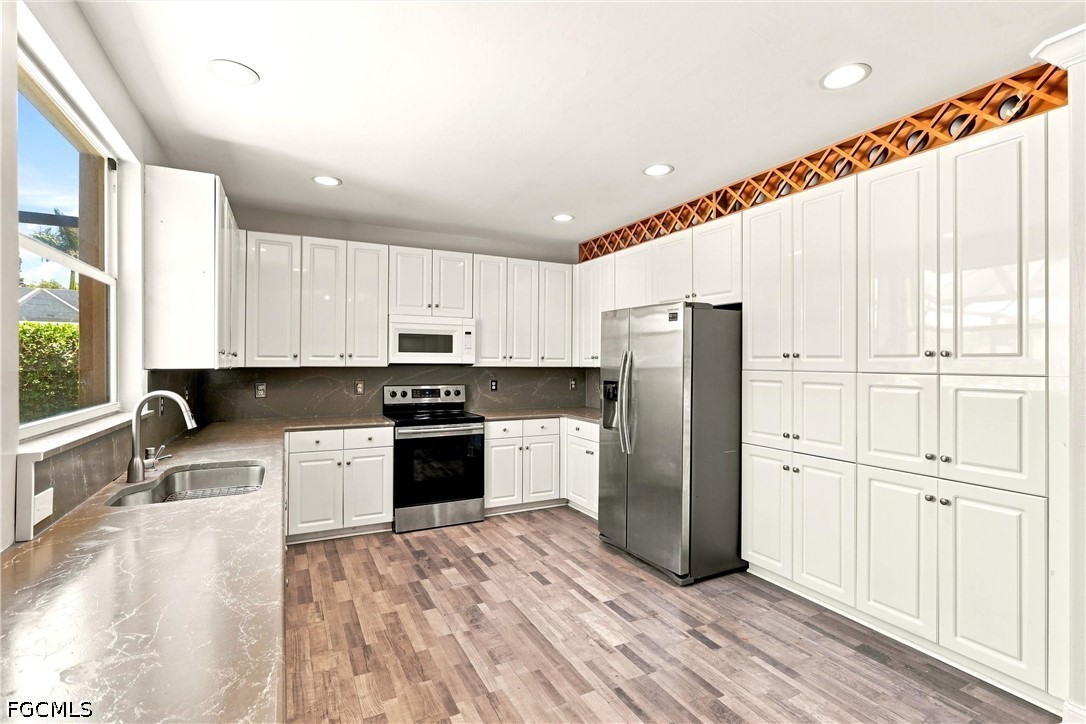 4 Bed Pool Home for Sale in Silverlakes, FL, $345,000 — photo 9