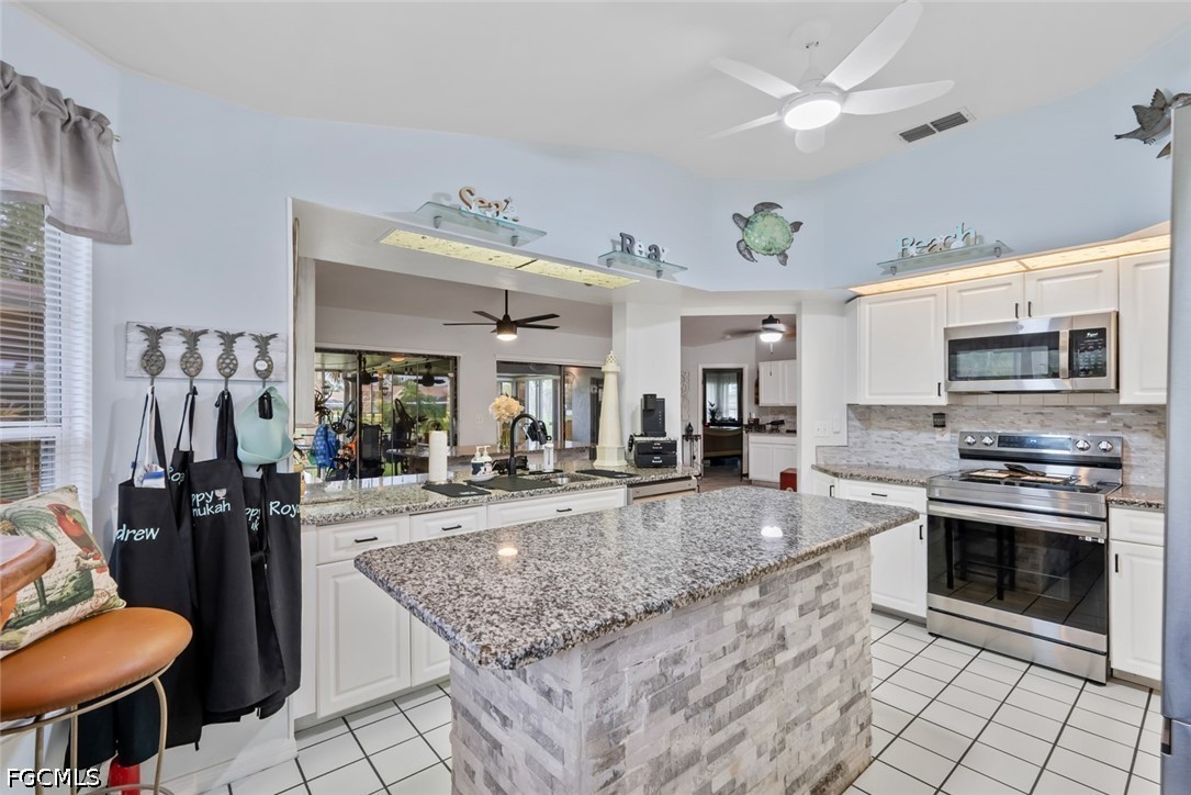 3 Bed Waterfront Home for Sale in Del Vera Country Club, FL — photo 9