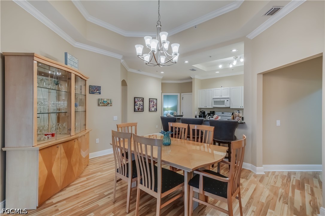 3 Bed Waterfront Home for Sale in Riviera, FL, $324,900 — photo 9