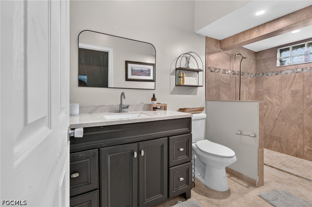 3 Bed SingleFamilyResidence for Sale in Cape Coral, FL — photo 9