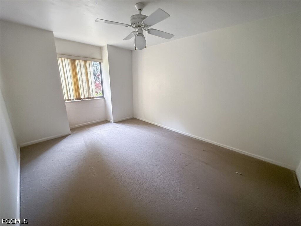 2 Bed Condominium for Sale in Fort Myers, FL, $110,000 — photo 9