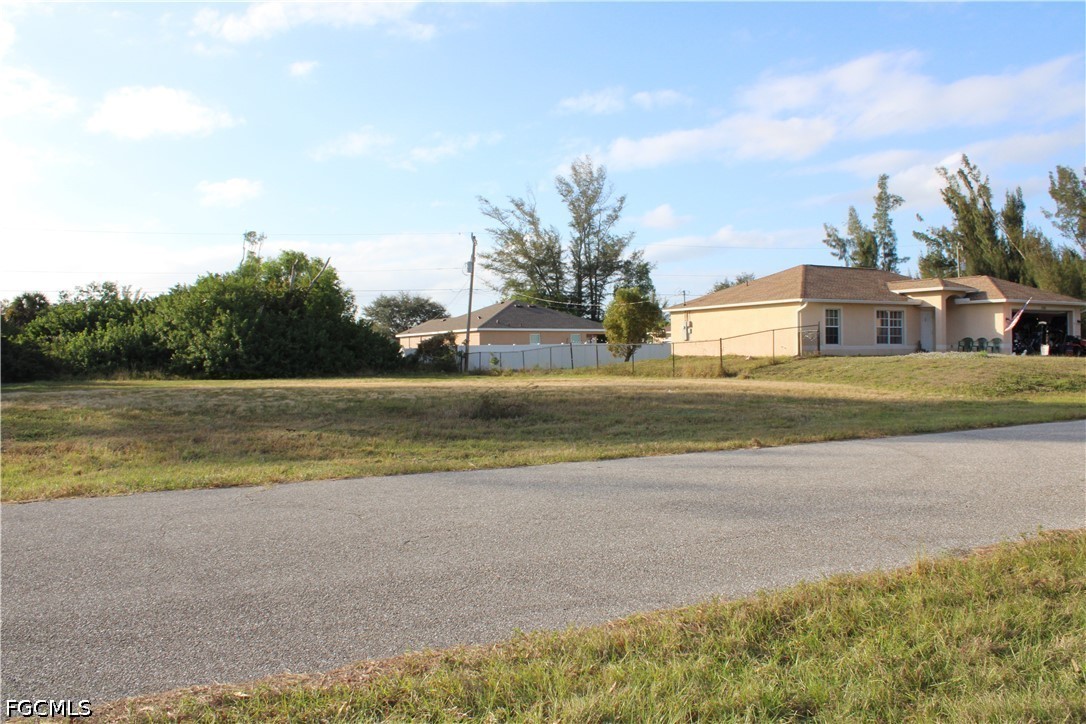 Commercial for Sale in Cape Coral, FL, $35,000 — photo 9