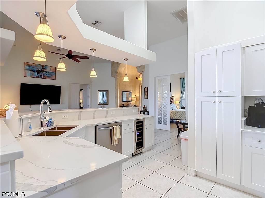 3 Bed Pool Home for Sale in Cape Coral, photo 9