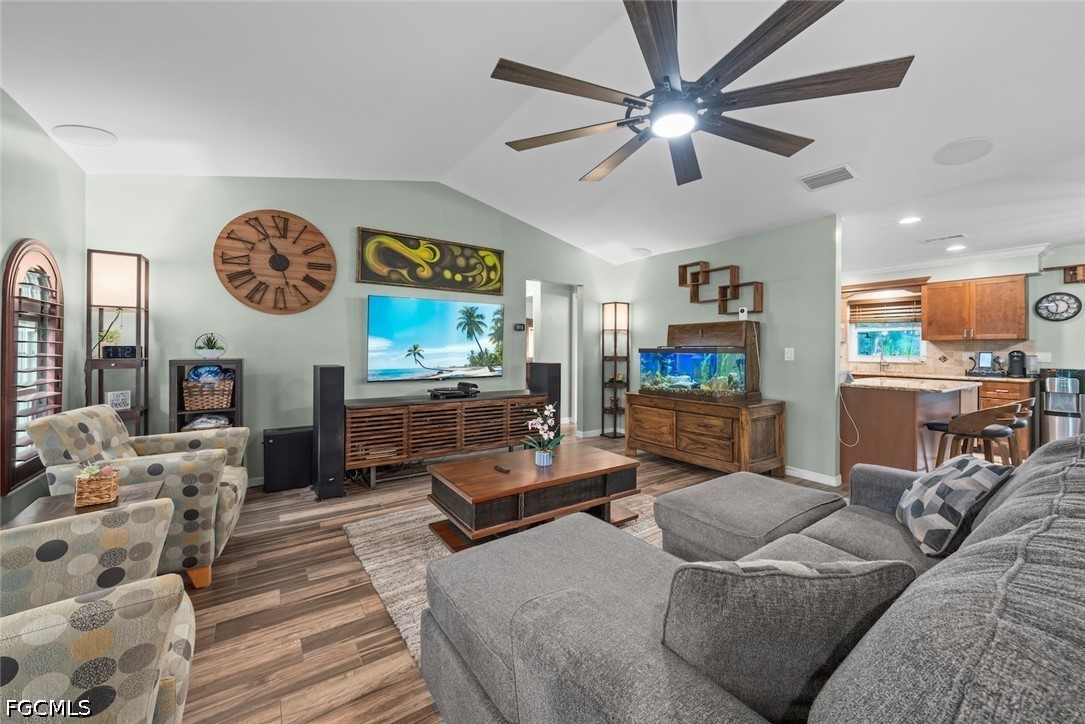 3 Bed SingleFamilyResidence for Sale in Cape Coral, FL — photo 9
