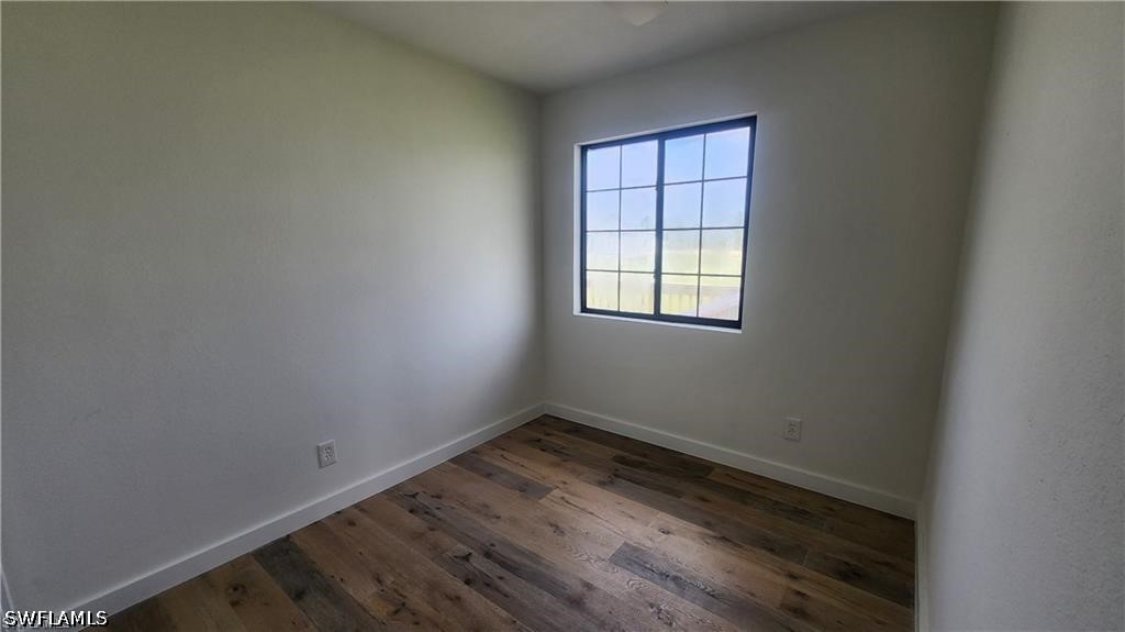 3 Bed SingleFamilyResidence for Sale in Lehigh Acres, FL — photo 9