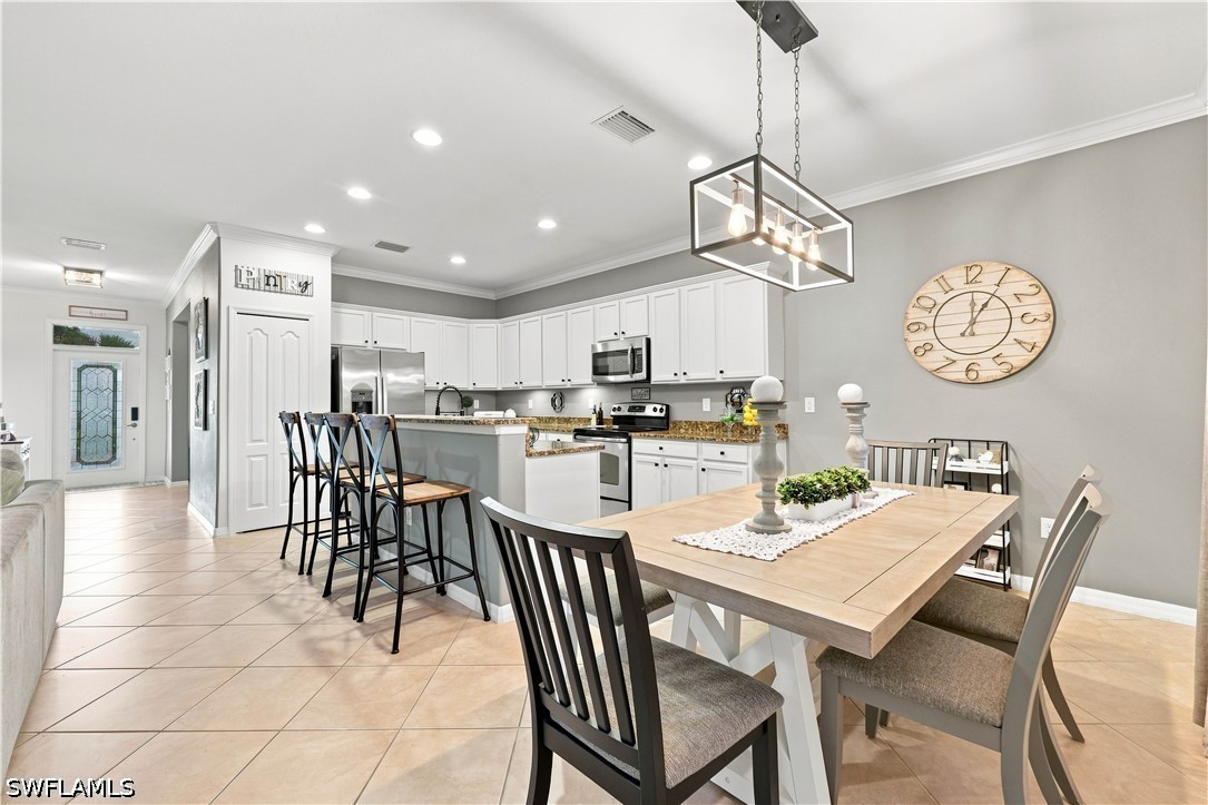 4 Bed Waterfront Home for Sale in Naples, FL, $649,999 — photo 9