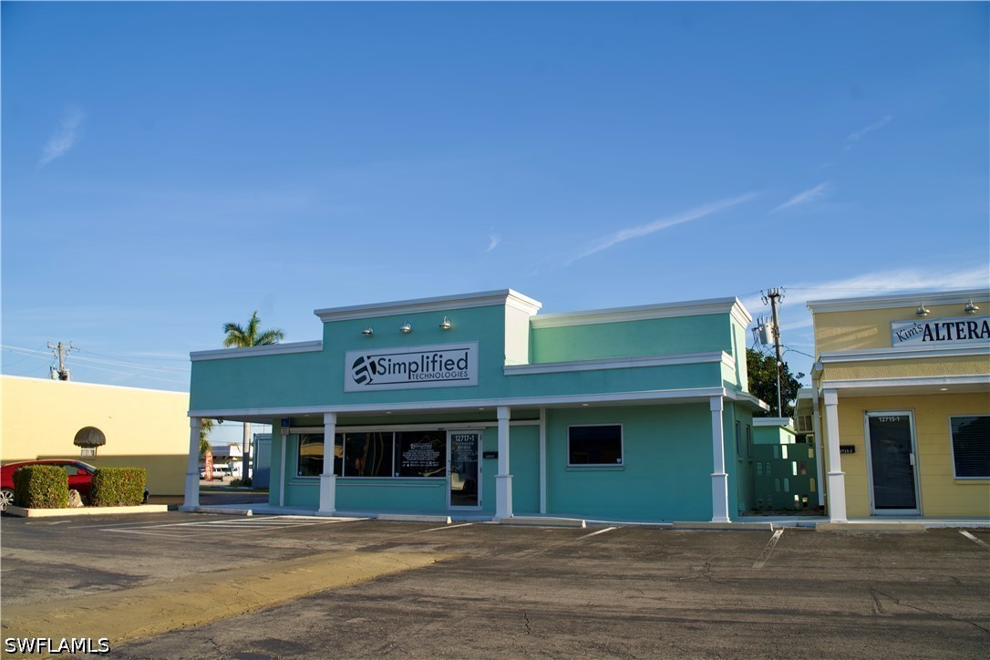 Office for Sale in Fort Myers, FL, $4,970,000 — photo 9