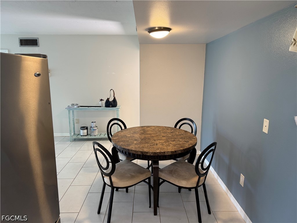 2 Bed Condominium for Sale in Maple Gardens, photo 9