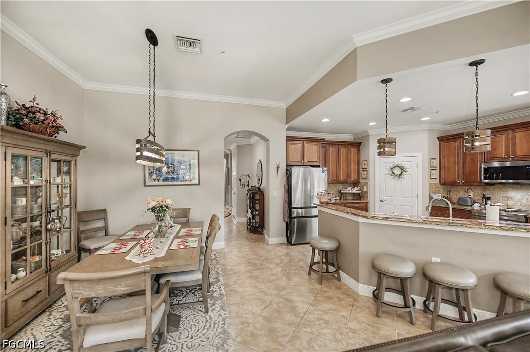3 Bed Condominium for Sale in Viadana, FL, $585,000 — photo 9