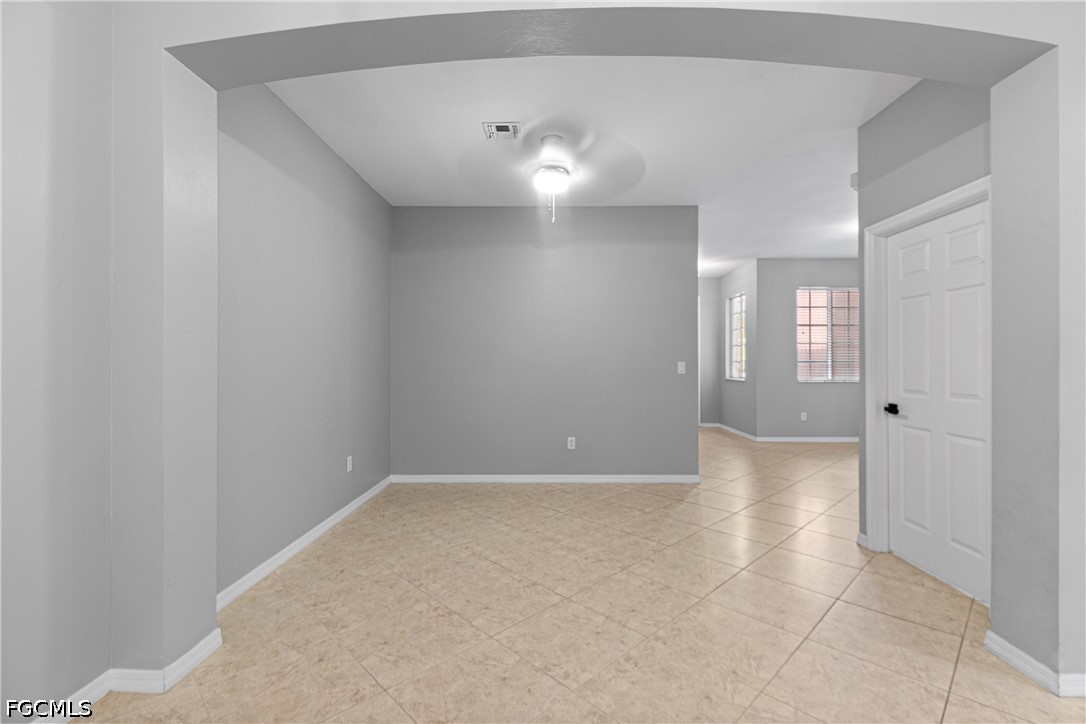 3 Bed Townhouse for Sale in Copper Oaks, FL, $325,000 — photo 9