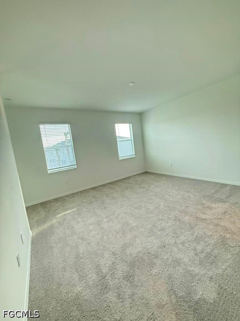 3 Bed Townhouse for Sale in Tuckers Cove, FL, $2,200 — photo 9