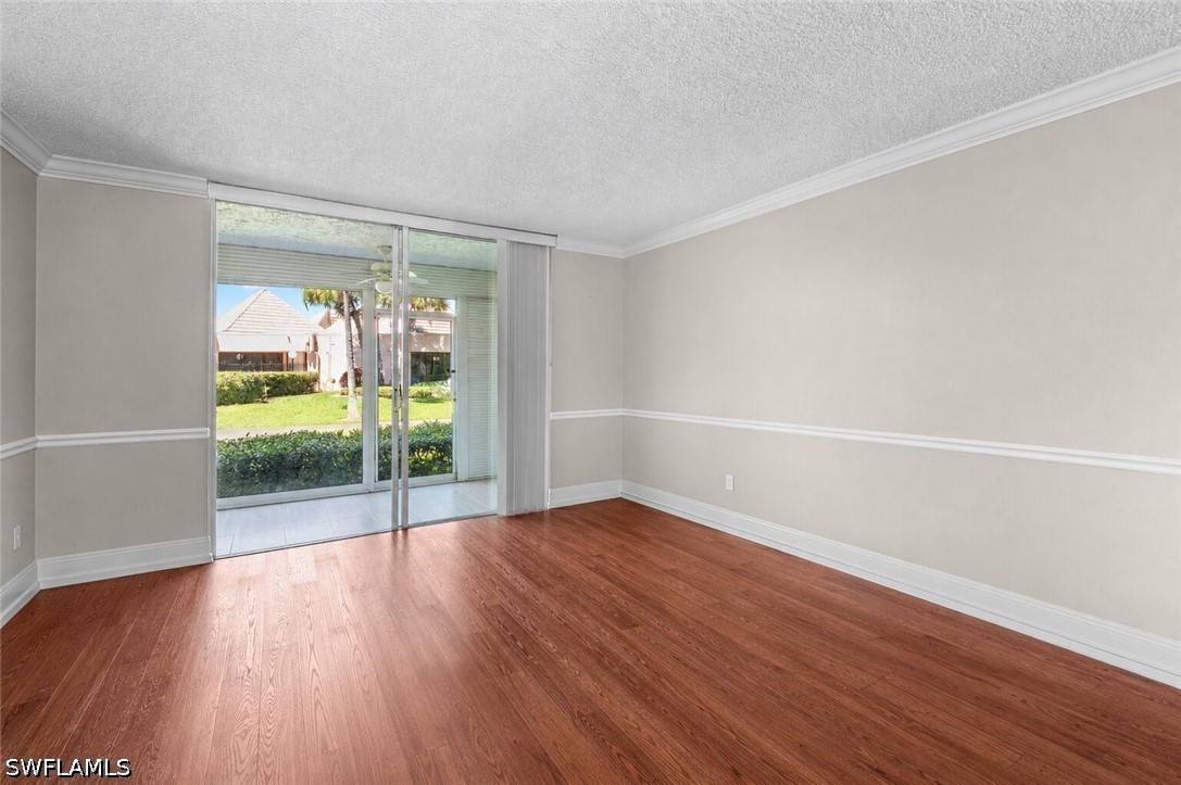2 Bed Condominium for Sale in Naples, FL, $186,900 — photo 9