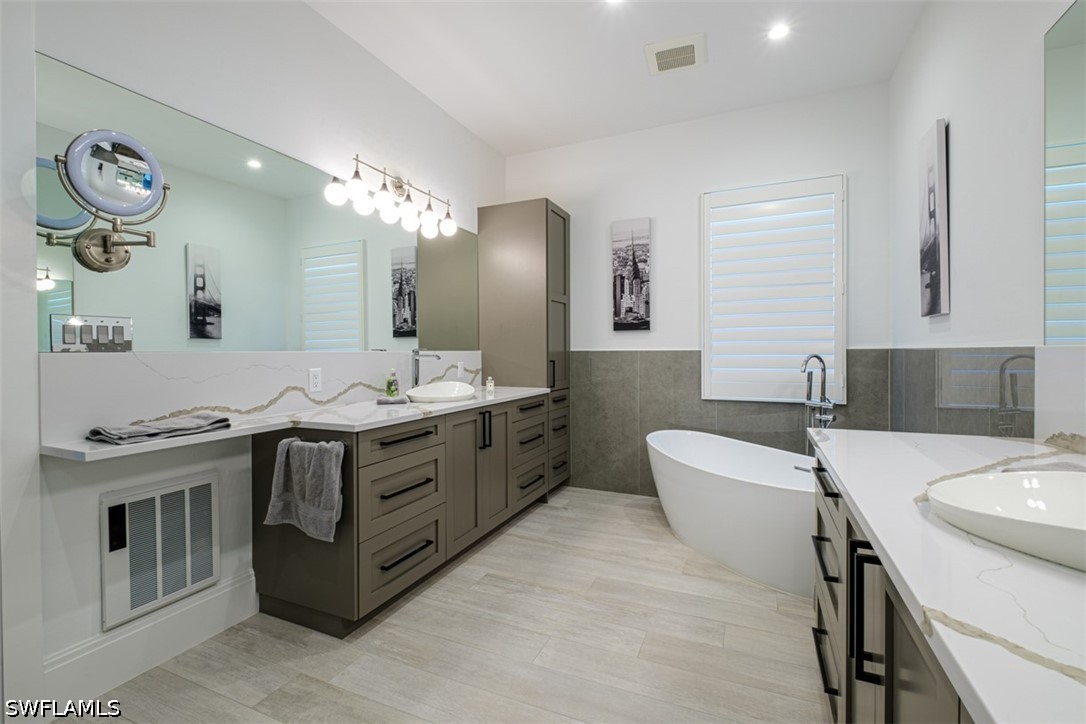 3 Bed Pool Home for Sale in Naples, FL, $1,699,000 — photo 9