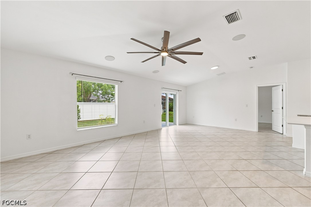 3 Bed SingleFamilyResidence for Sale in Cape Coral, FL — photo 9