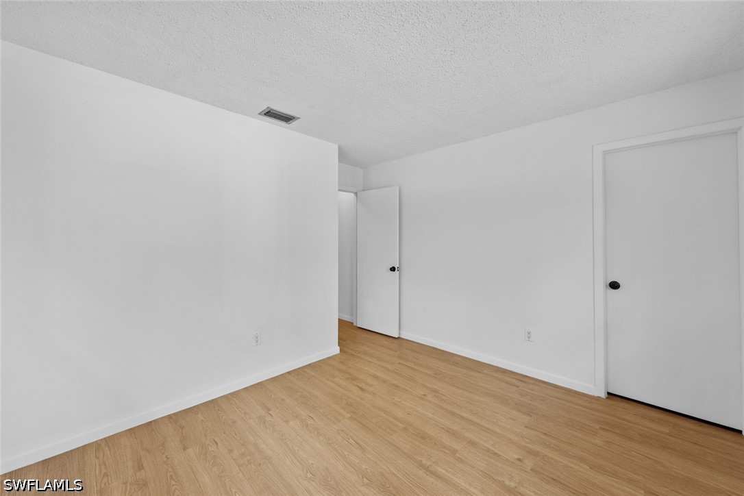 3 Bed SingleFamilyResidence for Sale in North Fort Myers, FL — photo 9