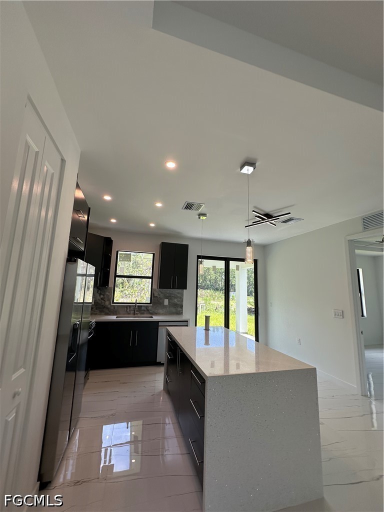 3 Bed SingleFamilyResidence for Sale in Naples, FL, $465,000 — photo 9