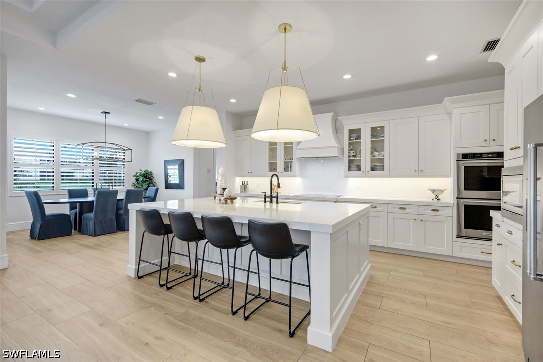 5 Bed SingleFamilyResidence for Sale in Naples, FL — photo 9