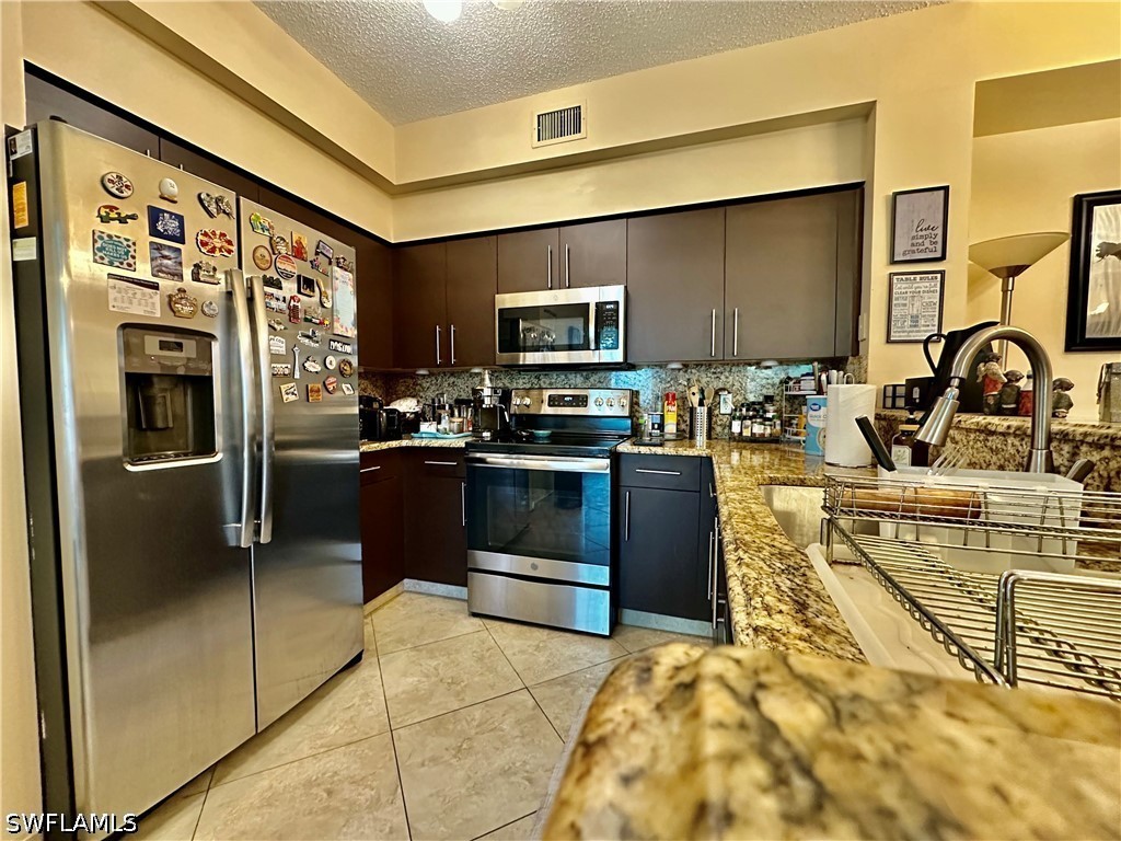 2 Bed Waterfront Home for Sale in Naples, FL, $1,950 — photo 9