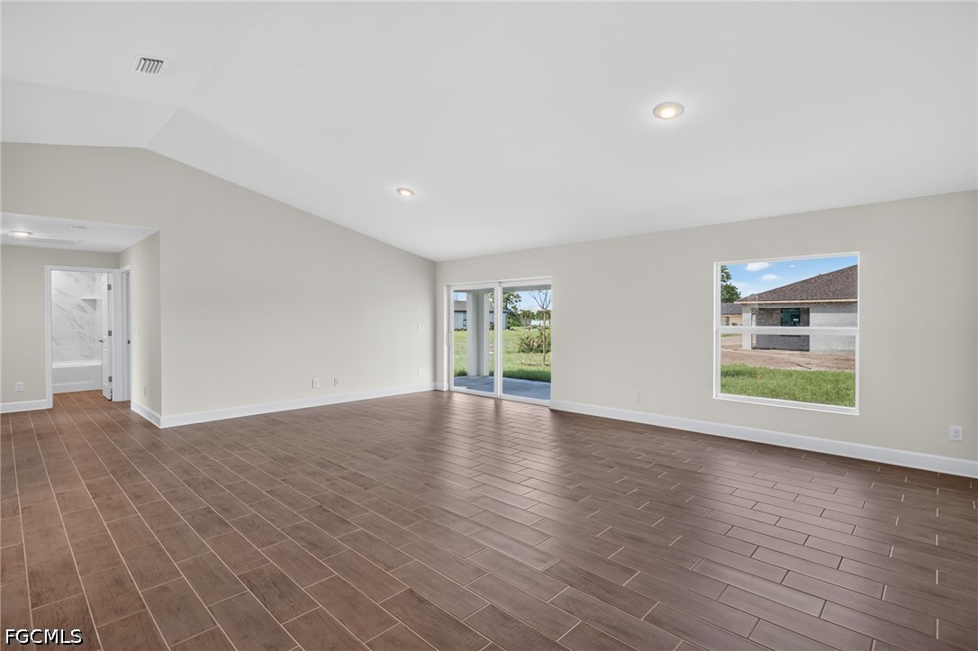 4 Bed SingleFamilyResidence for Sale in Cape Coral, FL — photo 9