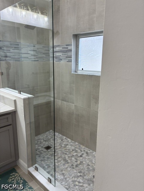 3 Bed Pool Home for Sale in Kelly Greens, FL, $5,800 — photo 9