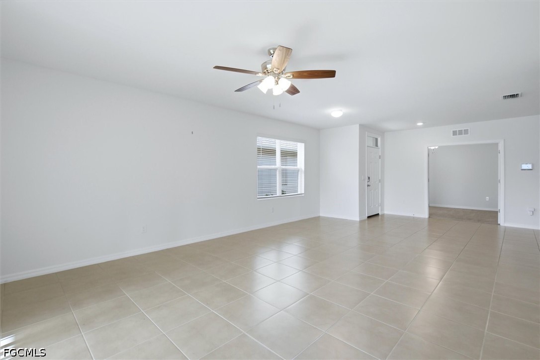 2 Bed Attached for Sale in Magnolia Landing, FL, $295,000 — photo 9