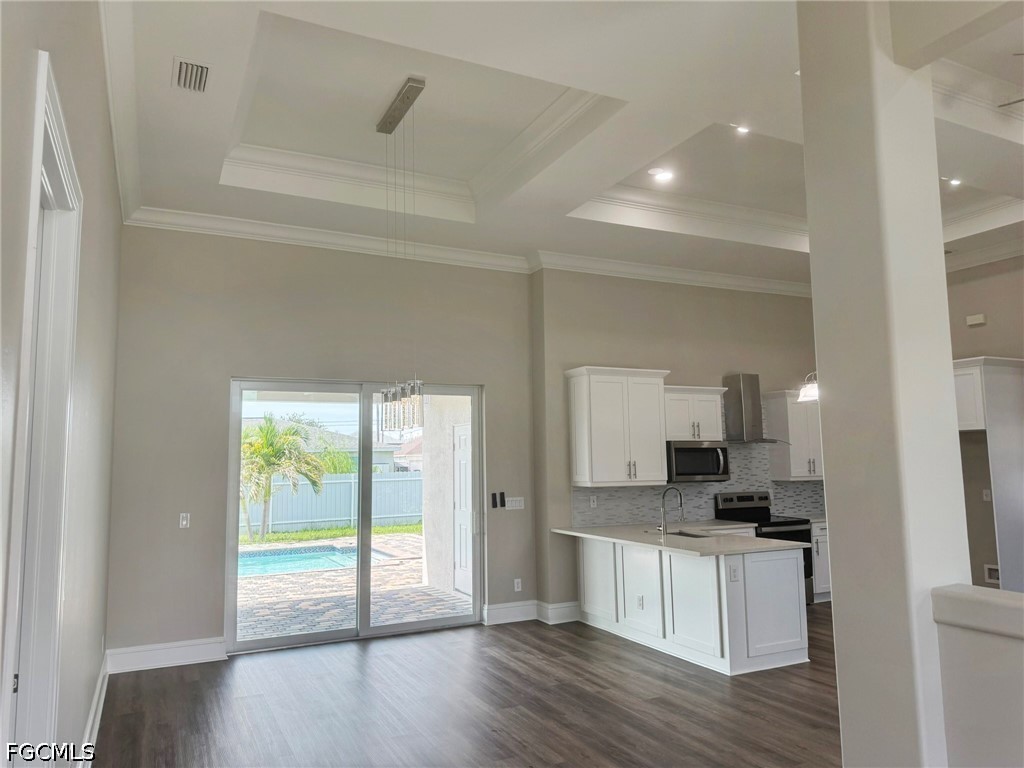 4 Bed Pool Home for Sale in Cape Coral, photo 9
