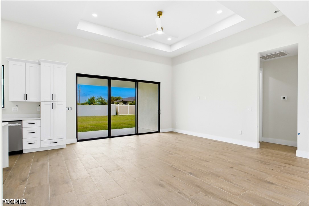 3 Bed SingleFamilyResidence for Sale in Cape Coral, FL — photo 9