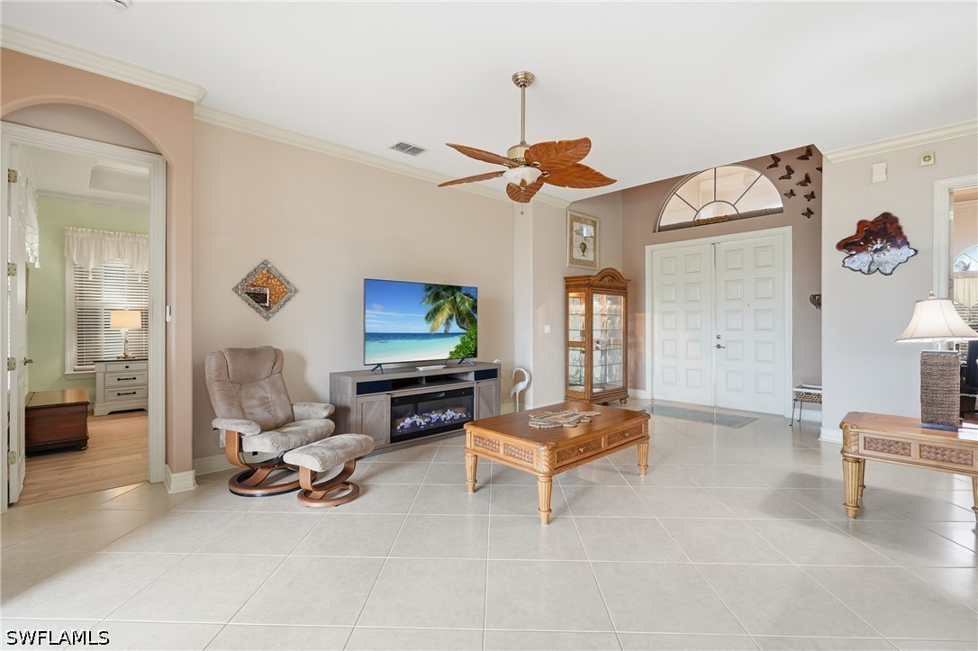 3 Bed Pool Home for Sale in River Forest, FL, $589,000 — photo 9
