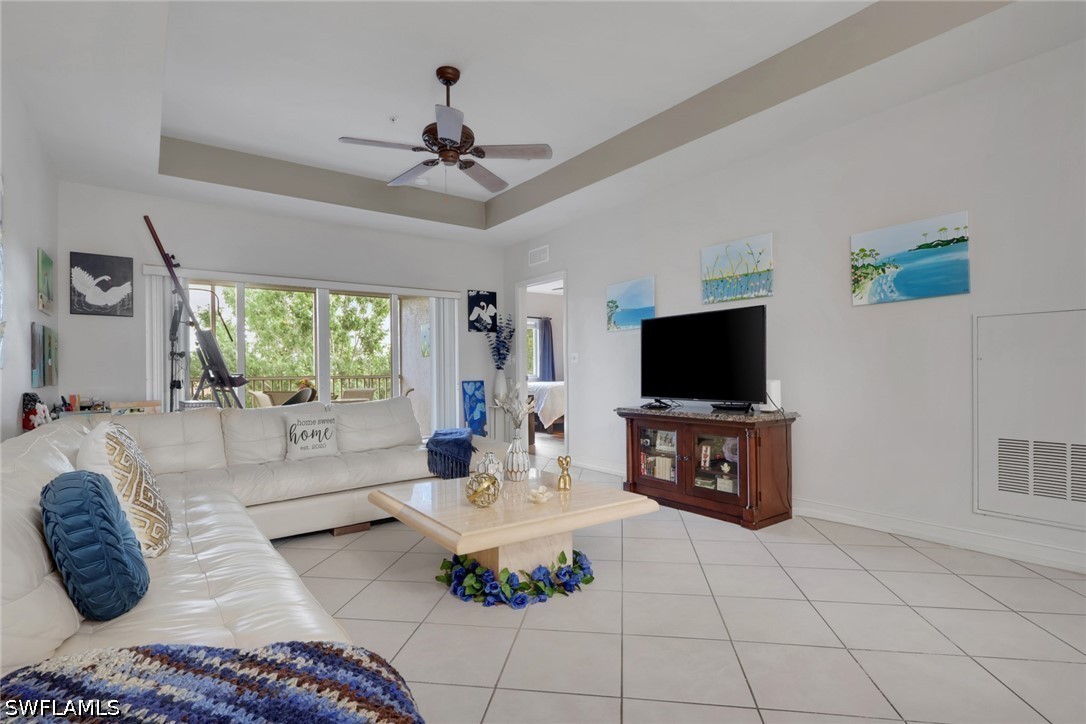 2 Bed Condominium for Sale in Blue Heron, FL, $249,900 — photo 9