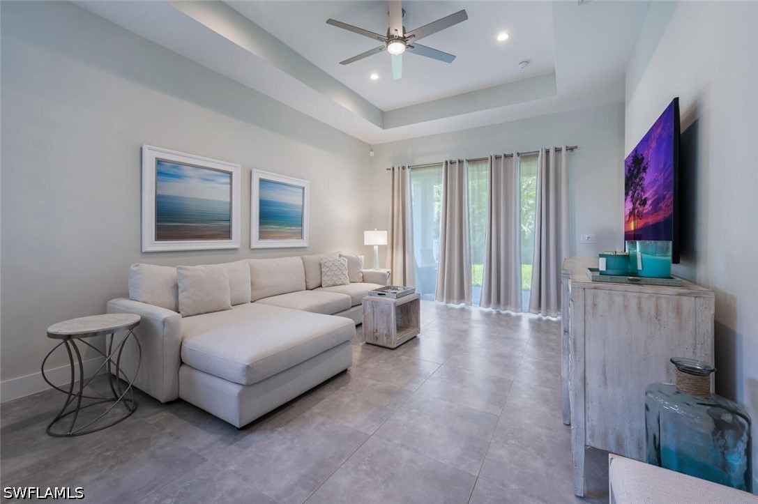 3 Bed SingleFamilyResidence for Sale in Naples, FL, $3,300 — photo 9