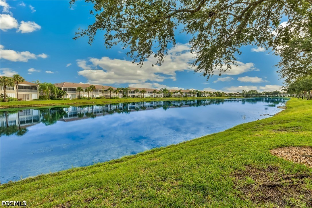 2 Bed Waterfront Home for Sale in Garden Lakes, photo 9