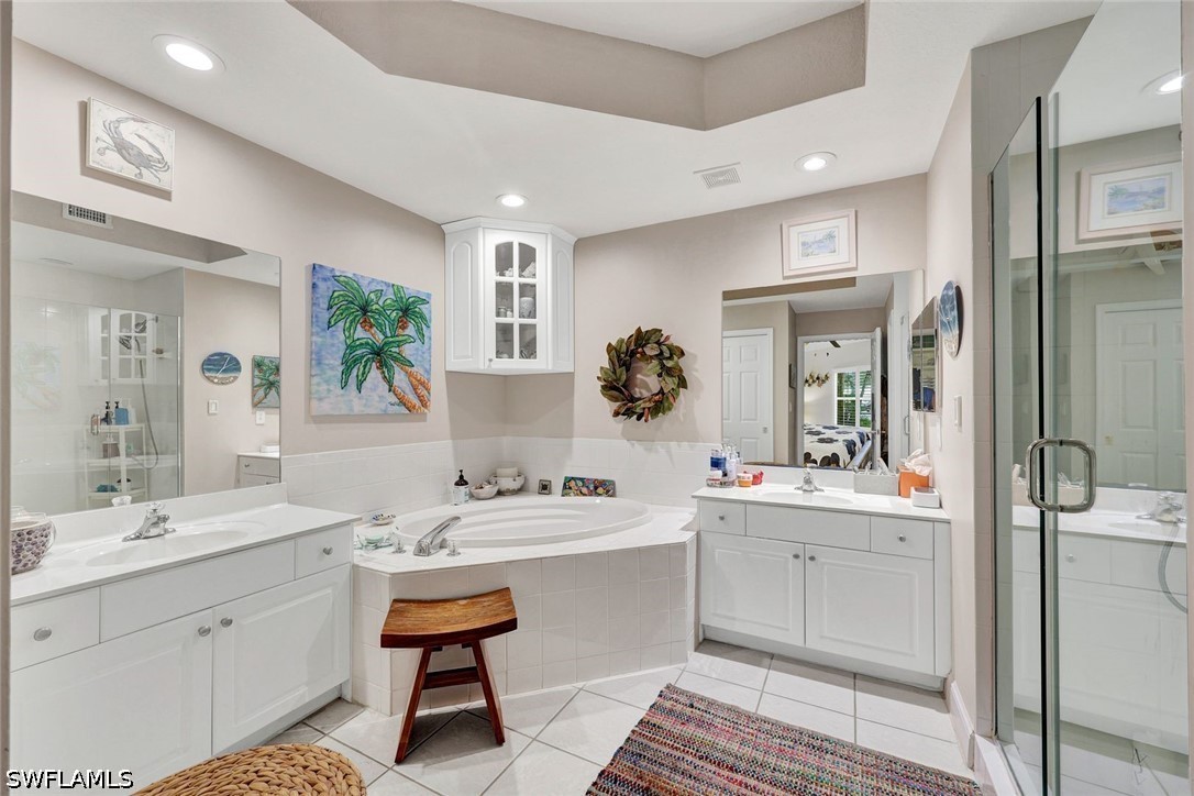 3 Bed Condominium for Sale in Hidden Cove, FL, $569,000 — photo 9