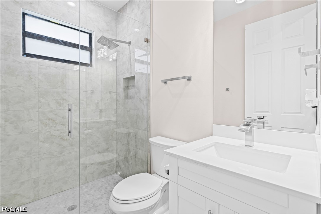 3 Bed SingleFamilyResidence for Sale in Lehigh Acres, FL — photo 9