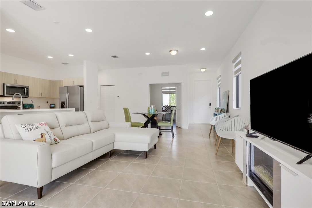 2 Bed Pool Home for Sale in Maple Ridge, FL, $525,000 — photo 9