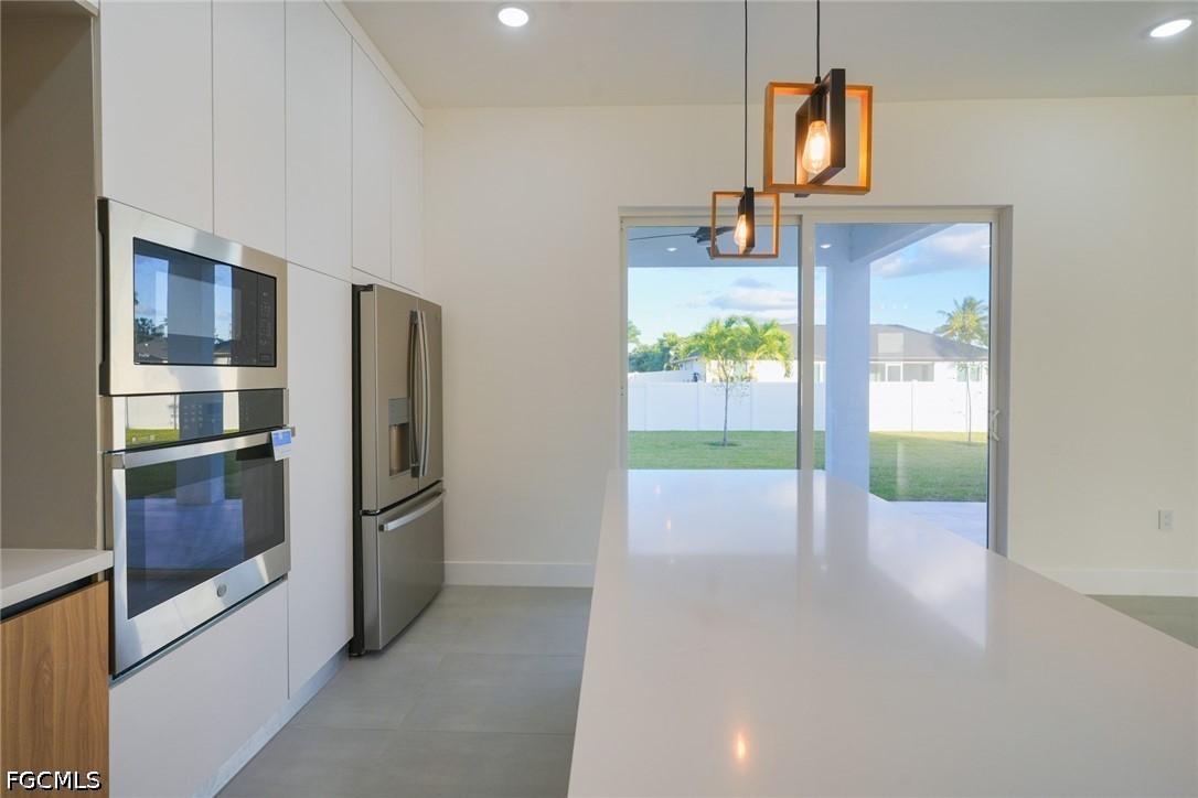 3 Bed SingleFamilyResidence for Sale in Cape Coral, FL — photo 9