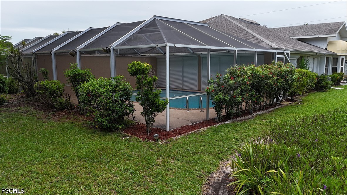 2 Bed Pool Home for Sale in Lehigh Acres, photo 9