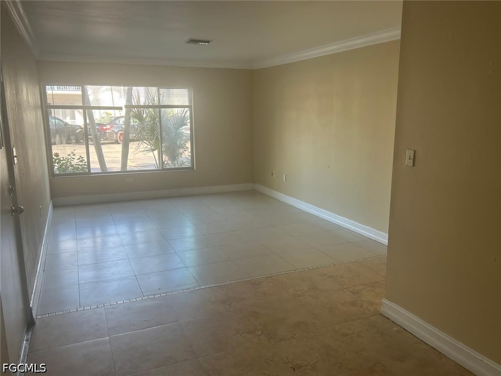 1 Bed Condominium for Sale in Green Tee Village, FL, $98,000 — photo 9