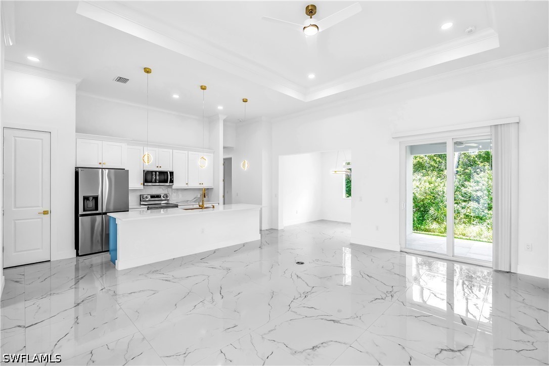 3 Bed SingleFamilyResidence for Sale in Lehigh Acres, FL — photo 9