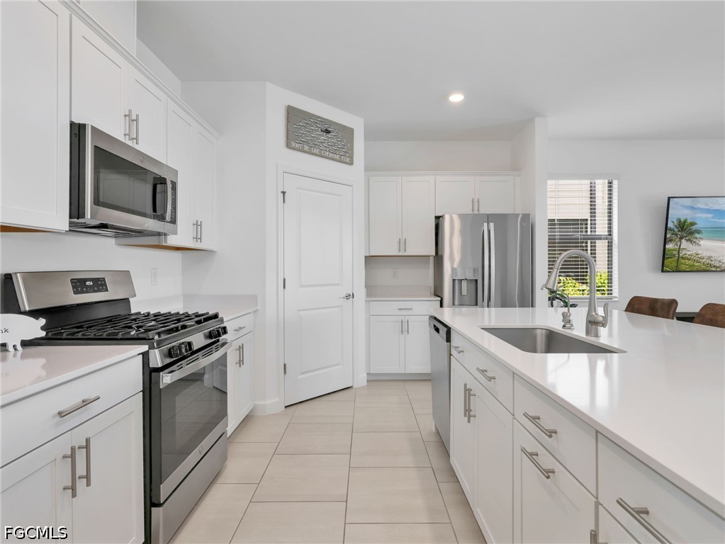 3 Bed Pool Home for Sale in Verdana Village, photo 9