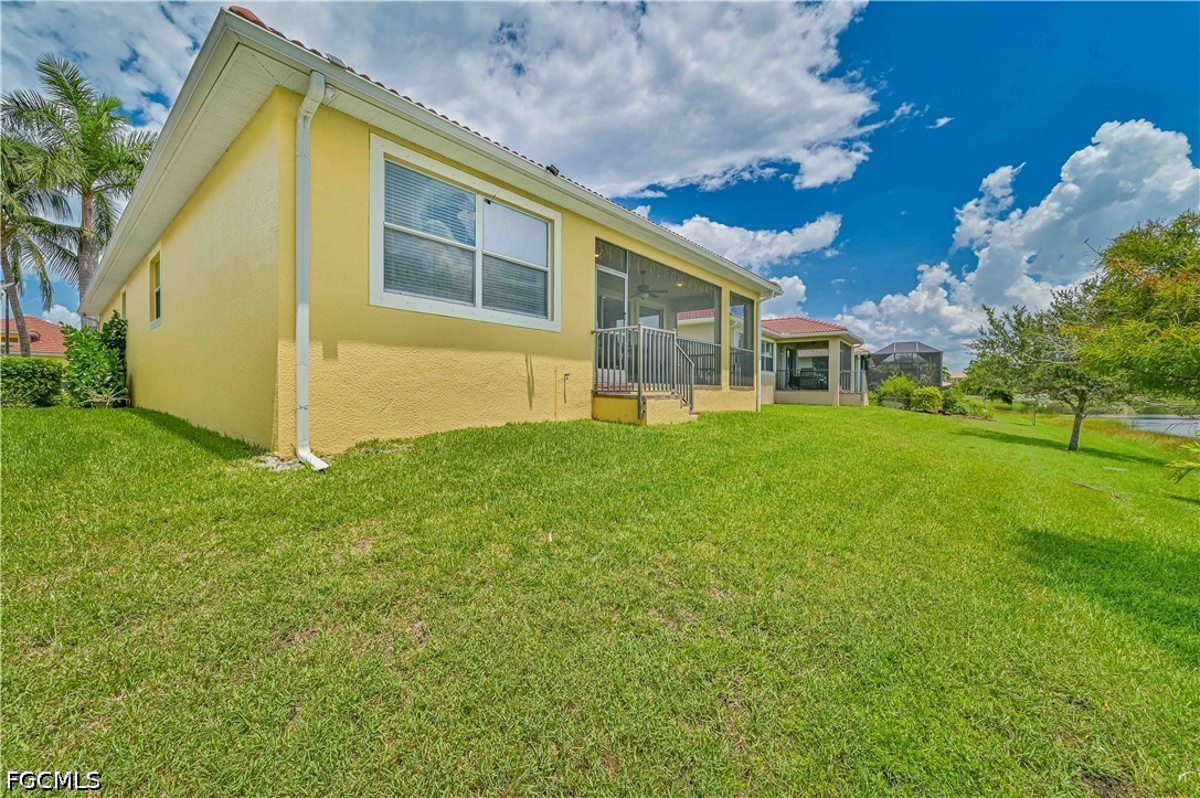 4 Bed Waterfront Home for Sale in Banyan Bay, FL, $394,000 — photo 9