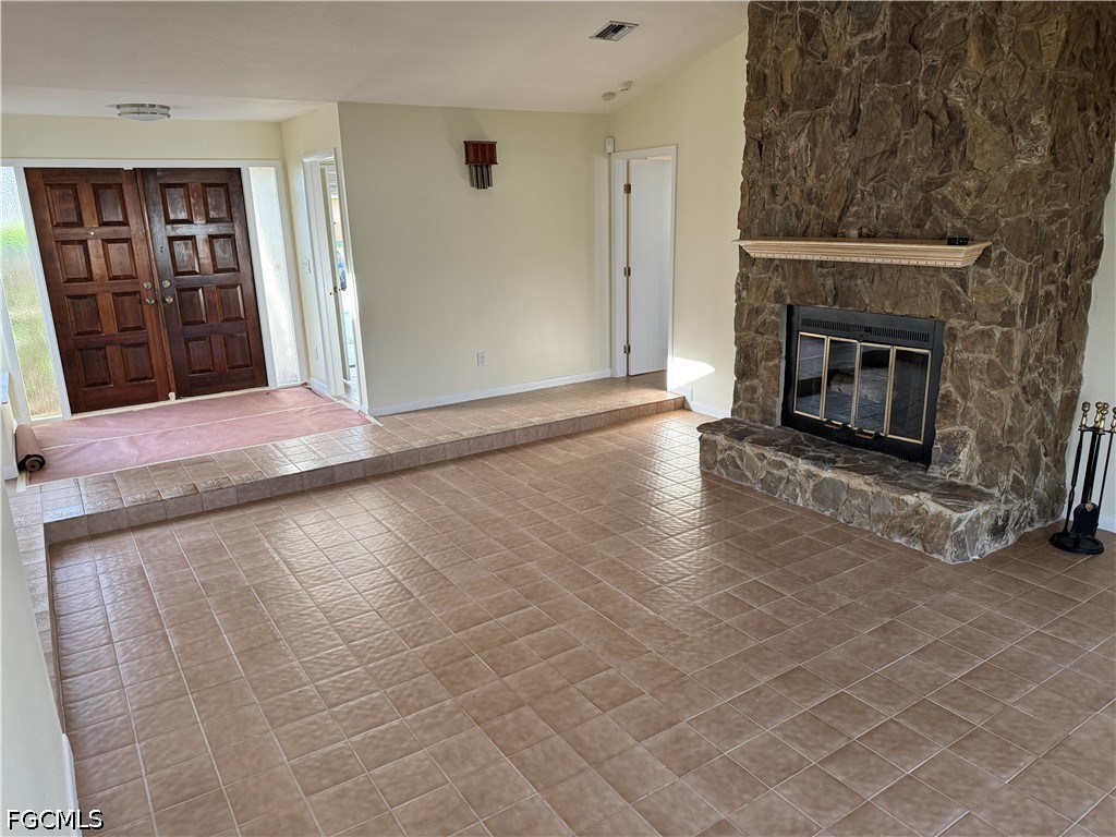 3 Bed SingleFamilyResidence for Sale in Cape Coral, FL — photo 9