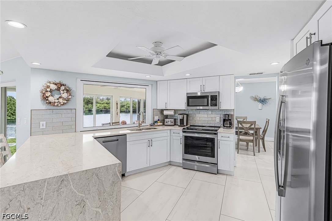3 Bed Pool Home for Sale in Matlacha Isles, FL, $875,000 — photo 9